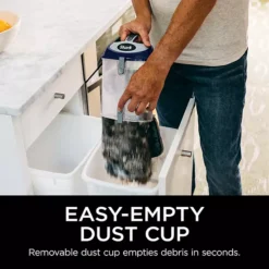 Shark® Navigator® Lift-Away® Deluxe Upright Vacuum -Storage And Cleaning 2200252 CC ALT7