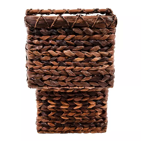 Storied Home Woven BacBac Leaf Stair Basket 11 Storied Home Woven BacBac Leaf Stair Basket - Image 9