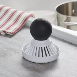 KitchenAid KE195OSBA Palm Brush With Dish Tray 7 KitchenAid KE195OSBA Palm Brush With Dish Tray -Storage And Cleaning 5238273 ALT2