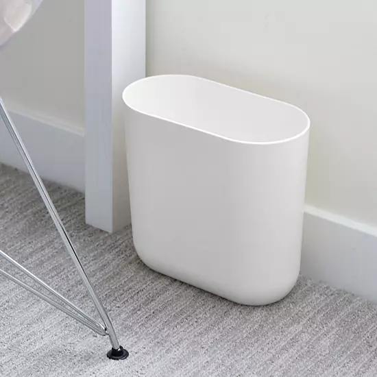 IDesign 2-pc. Oval Plastic Bathroom Trash Can Set 5 IDesign 2-pc. Oval Plastic Bathroom Trash Can Set - Image 3