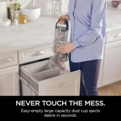 Shark® Navigator® Freestyle Cordless Upright Vacuum (SV1106) -Storage And Cleaning 56362101 CC ALT5