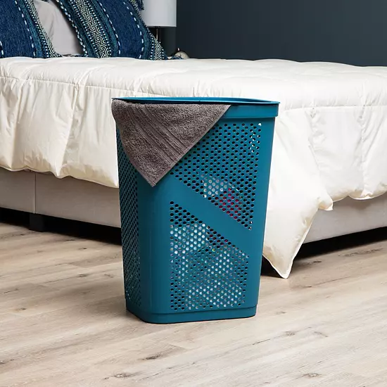 Mind Reader 60 Liter Hinged Lid Slim Plastic Laundry Hamper 5 Mind Reader 60 Liter Hinged Lid Slim Plastic Laundry Hamper - Image 3