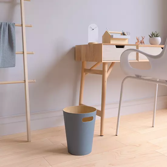 Umbra Woodrow Can, 2 Gallons 6 Umbra Woodrow Can, 2 Gallons - Image 4